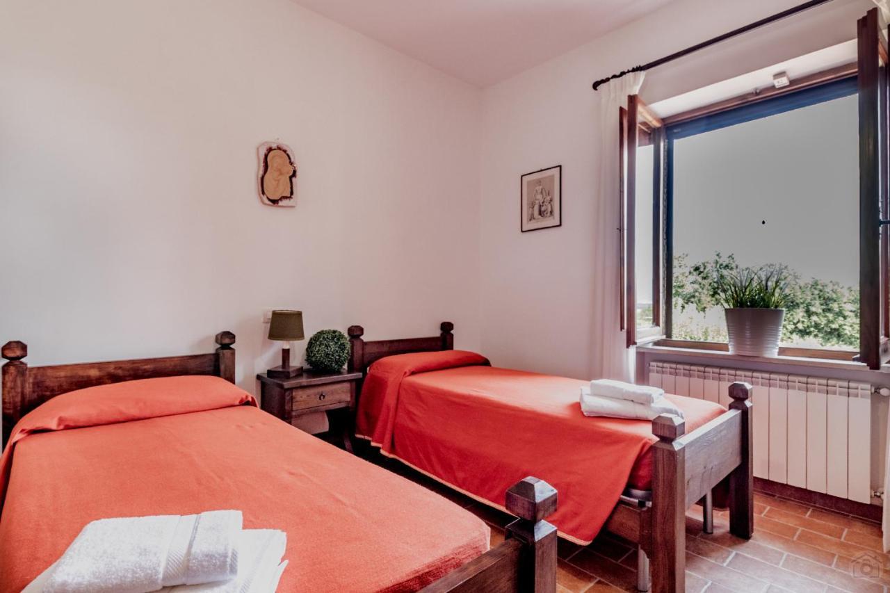Gorgeous 2-Storey Villa With A Large Private Pool Todi Exterior photo
